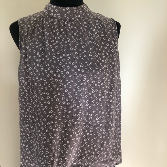 SOLD Cloth + Stone for Anthropologie Floral Blouse - Picture 9 of 9